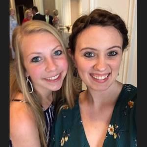 Meet your Posher, Leah